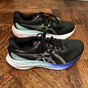 New. ASICS Gel Kayano 30 Women’s Running Sneaker Black/Blue/Yellow Size US 9